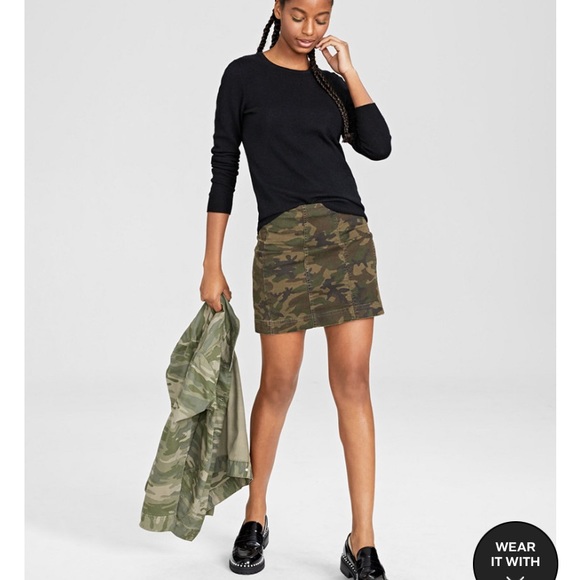 NWT 100% Cashmere Sweater Charter Club Luxury Petite Medium $140. Black - Picture 1 of 8